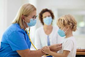 image of child and mom with doctor